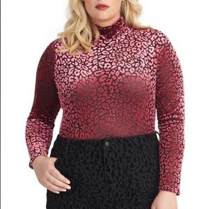 Trendy Plus Size Val Leopard-Print Turtleneck